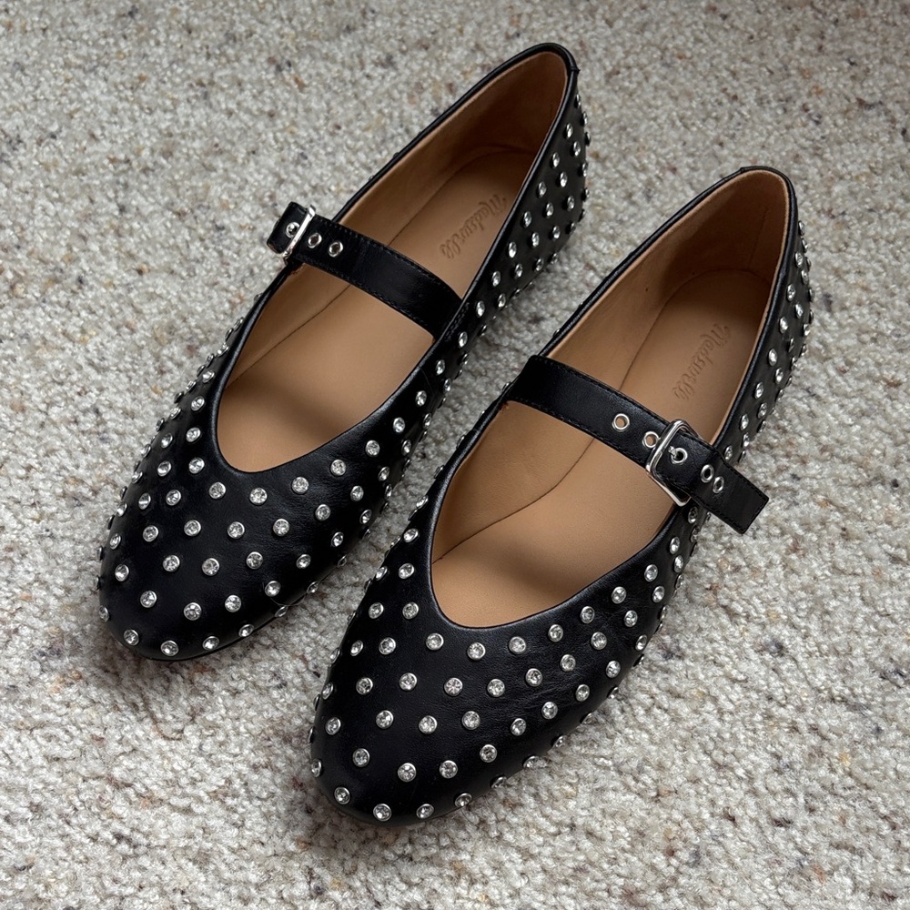 Like new Madewell ballet flats with crystal studs